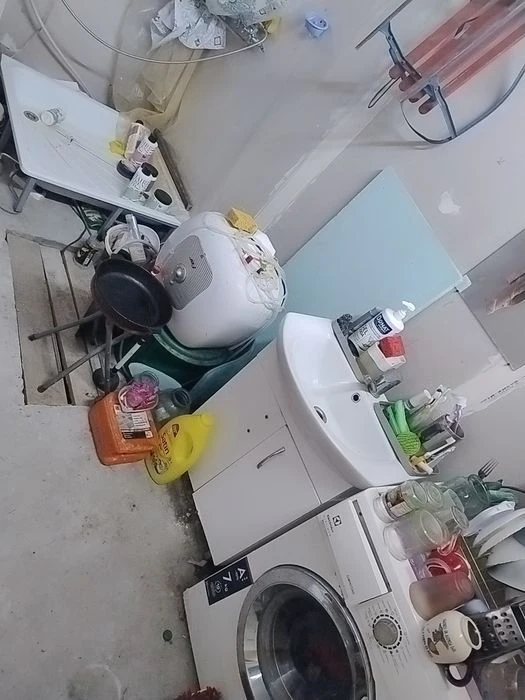 Продам 2 кВ Левий берег ул Мольера