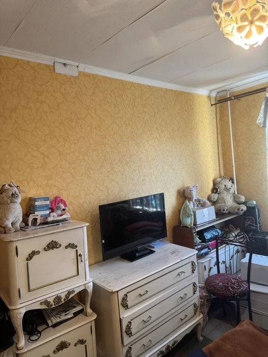 Продам 2 к квартиру на пр. Слобожанський