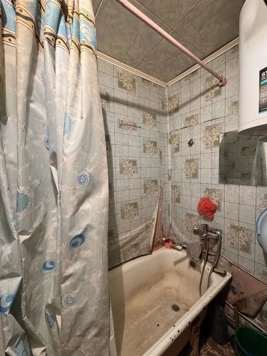 Продам 2 к квартиру на пр. Слобожанський
