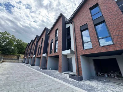 Продаж котеджів в шевченківському районі Без КОМІСІЇ