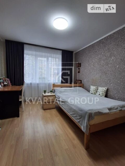 Продаж кімнати 11.9 кв. м на просп. Відрадний 32А • ID 34561