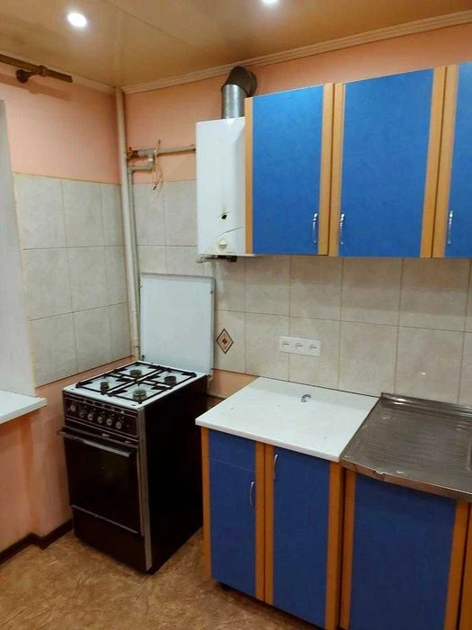 єВідновлення! Продаж 2-кімн. 2/5 ГАЗ 44м2 проспект Науки мет