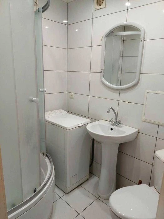 єВідновлення! Продаж 2-кімн. 2/5 ГАЗ 44м2 проспект Науки мет