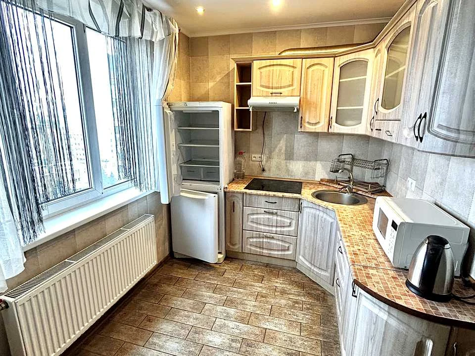 Квартира. Харків, Молочна вул. (Кірова), 1 к