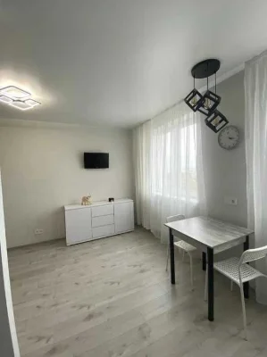 Продам 1-комн. Симпатичную Квартиру в ЖК "Лузановский Парк"/