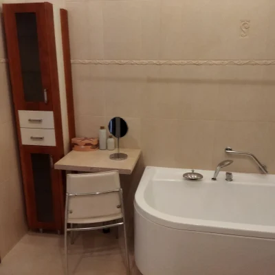 Оренда 2-кімнатної квартири 85.5 м², Євгена Коновальця вул.,