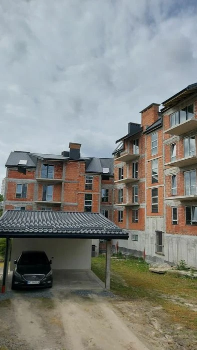 Продам 2-кімнатну квартиру по вул.Розточчя | Малоквартирний