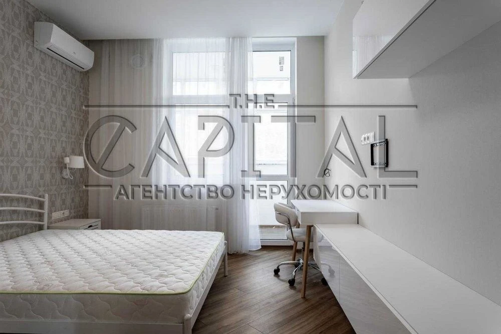 Продаж квартири 101м2 НИЗЬКИЙ ПОВЕРХ СВОЯ КОТЕЛЬНЯ Підземний