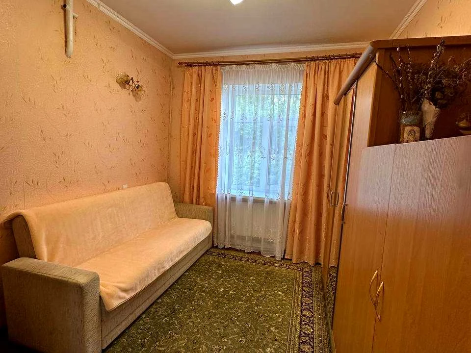 Будинок. Вінниця, Євгена Патона вул. (Сергія Лазо)