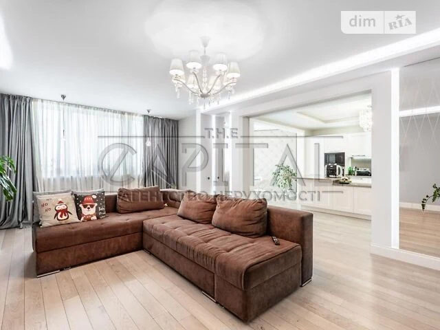 Sale of 3-room apartment 150 sq. m on Chavdar Yelyzavety 2 st. • ID