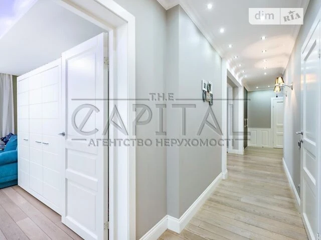 Sale of 3-room apartment 150 sq. m on Chavdar Yelyzavety 2 st. • ID