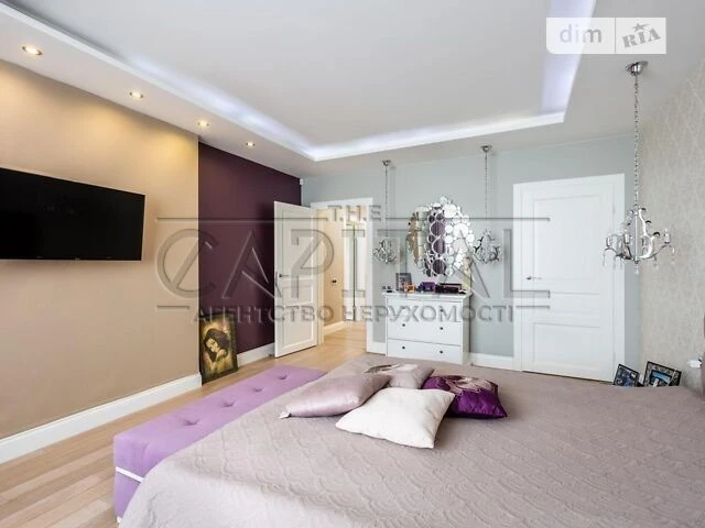 Sale of 3-room apartment 150 sq. m on Chavdar Yelyzavety 2 st. • ID