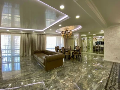 I will sell a 4-room new building in the center of Mironova, 9a, residential complex Delmar De