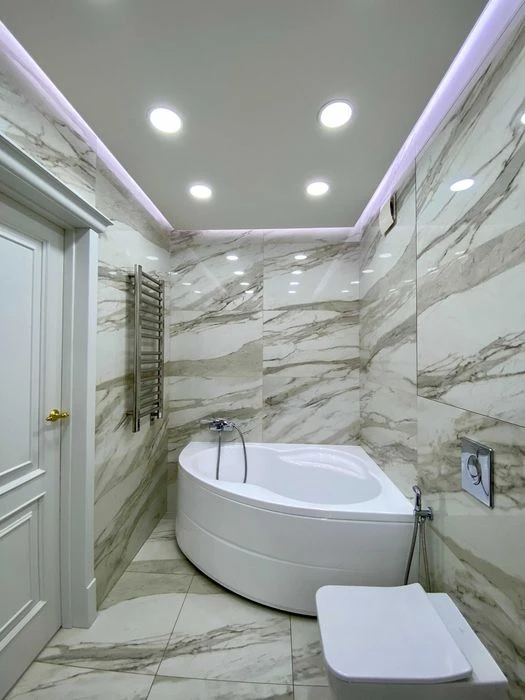I will sell a 4-room new building in the center of Mironova, 9a, residential complex Delmar De