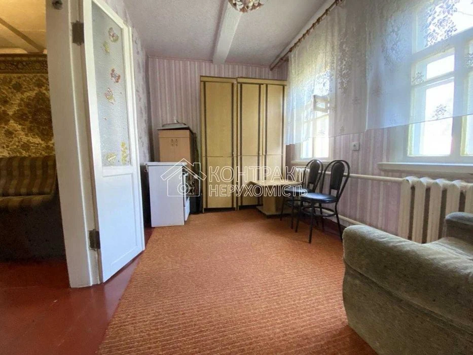 Продам цегляний  будинок біля метро Київська