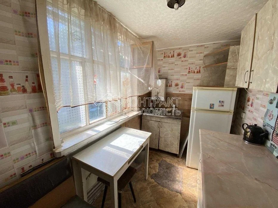 Продам цегляний  будинок біля метро Київська
