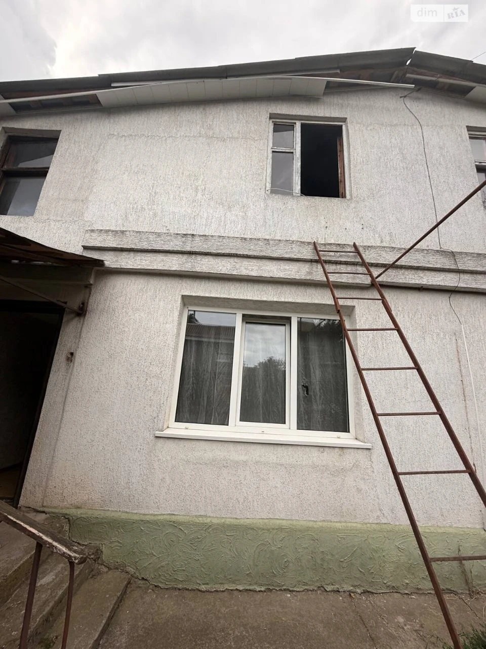 Продаж Частина будинку Південне Дубове