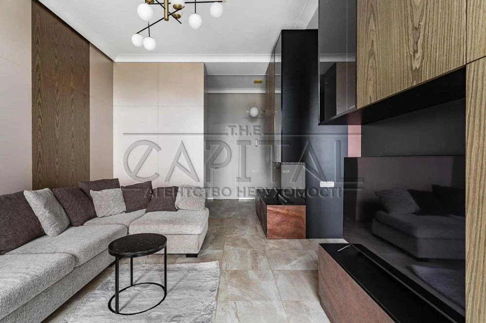 Продаж 3-кім. квартира 141 м², Печерський / вул. Круглоуніве