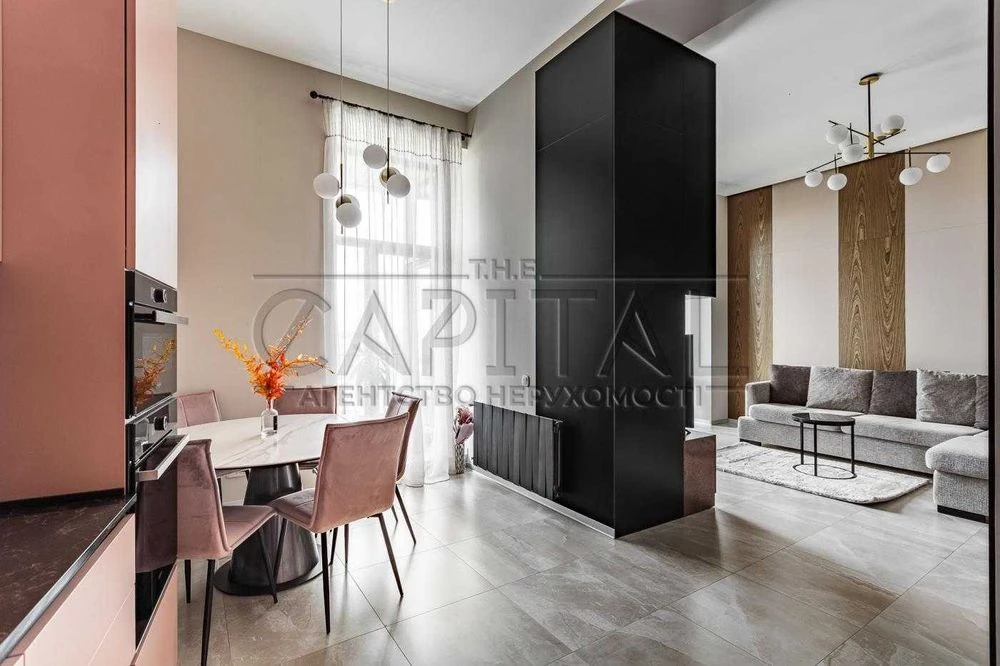 Продаж 3-кім. квартира 141 м², Печерський / вул. Круглоуніве