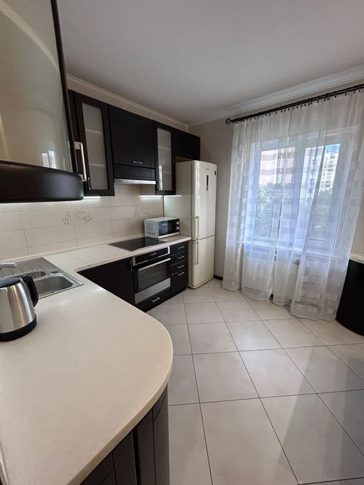 Без % Затишна 1-кімнатна 43,4 м² з ремонтом | Вишняківська 7