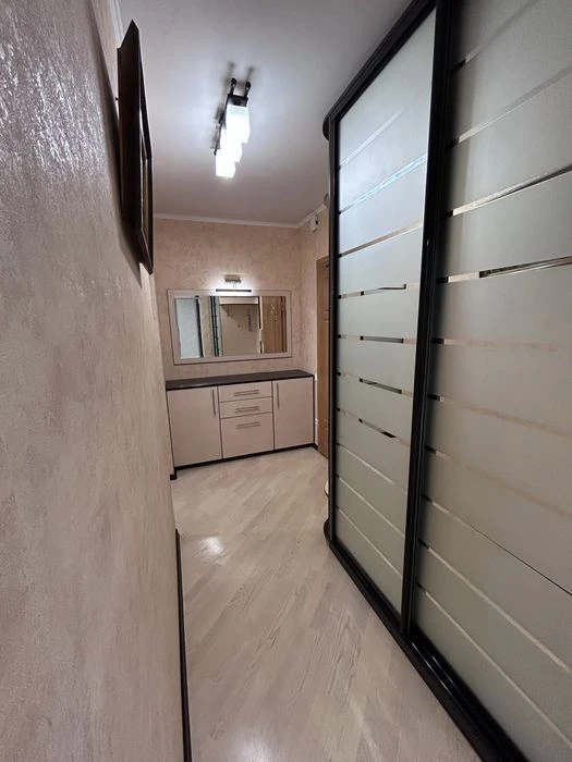 Без % Затишна 1-кімнатна 43,4 м² з ремонтом | Вишняківська 7