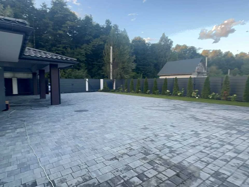 Будинок. Київ, Обухівська вул.