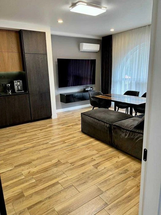 WITHOUT COMMISSION | 2-room apartment 60 m² on 2 floors | Mykhayla Ma st.