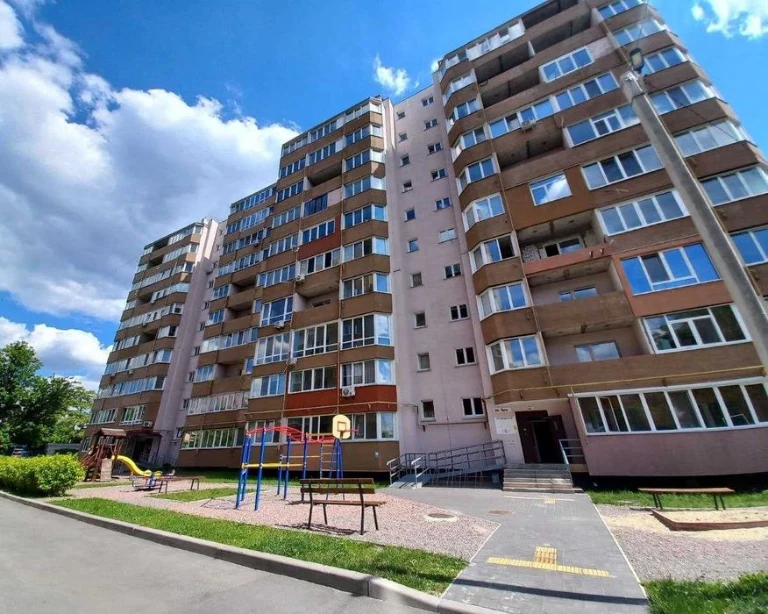 Продаж 2 кімнатної квартири в центрі міста тепла підлога нов