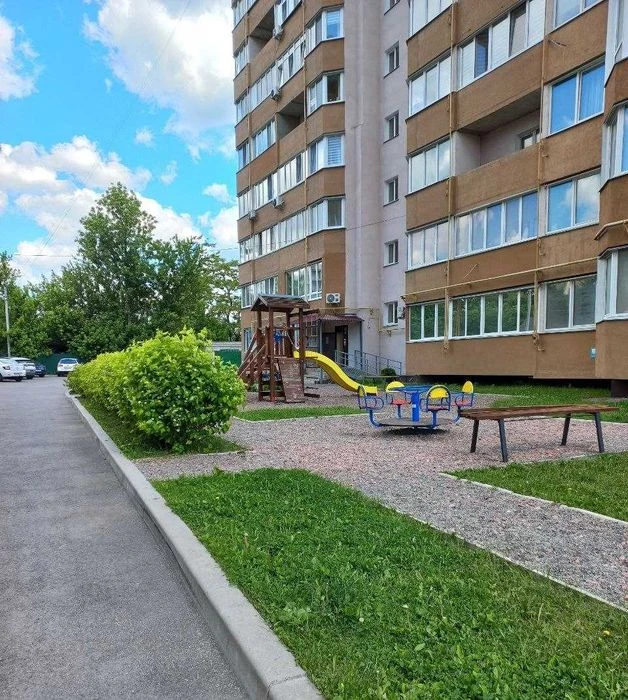 Продаж 2 кімнатної квартири в центрі міста тепла підлога нов