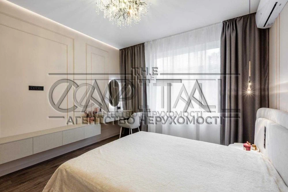Ексклюзив Продаж  Квартира  ул. Антоновича 103 ЖК паркінг 2