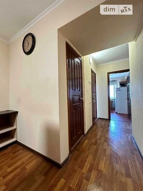 Sale of 4-room apartment 163.6 sq. m. on Svyatoshynska Street 4 • ID 3