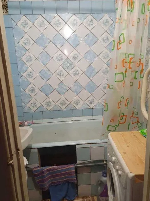 Продаж 3 кімнатної квартири на Розсошенцях