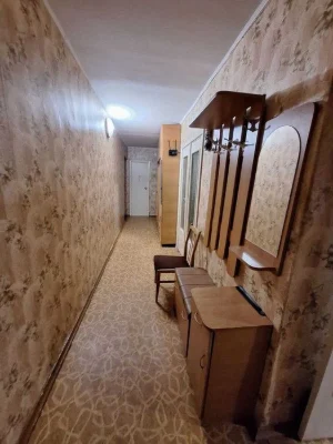 Продається 3 кімнатна квартира в районі ТРЦ Голівуд.
