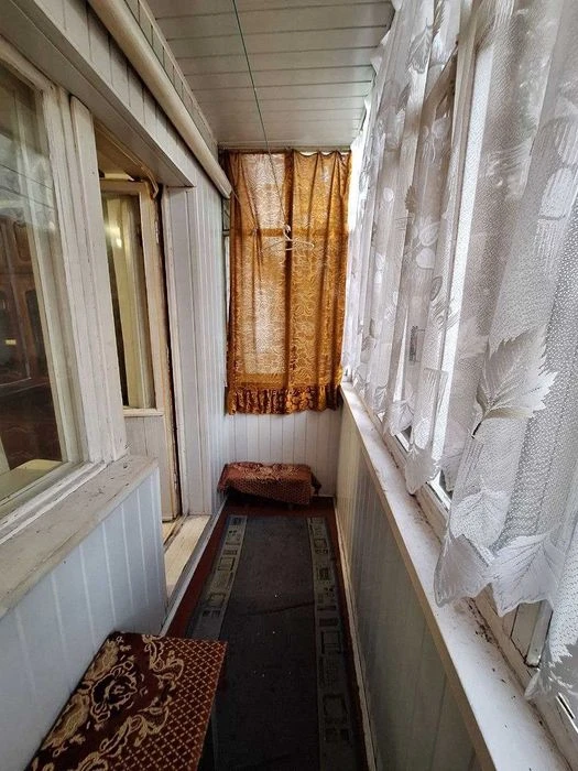 Продається 3 кімнатна квартира в районі ТРЦ Голівуд.