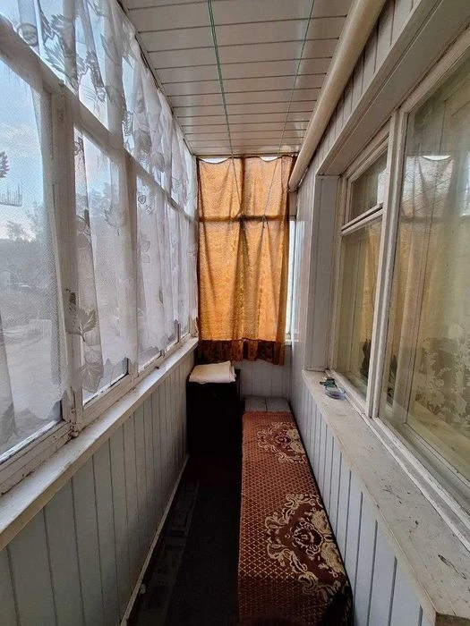 Продається 3 кімнатна квартира в районі ТРЦ Голівуд.