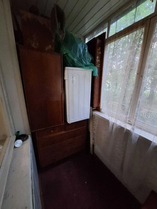 Продається 3 кімнатна квартира в районі ТРЦ Голівуд.