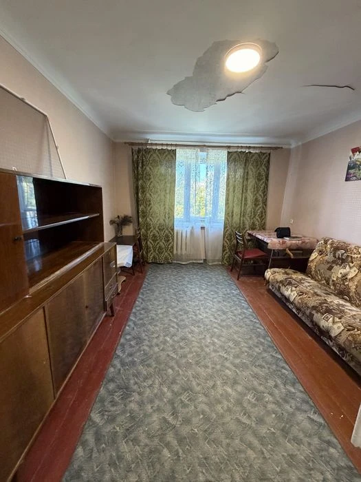 Реальная.Продам гостинку.Одесская