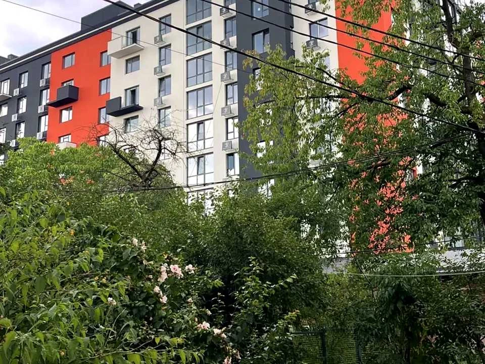 Квартира. Івано-Франківськ, Степана Бандери вул., (Будинок 1