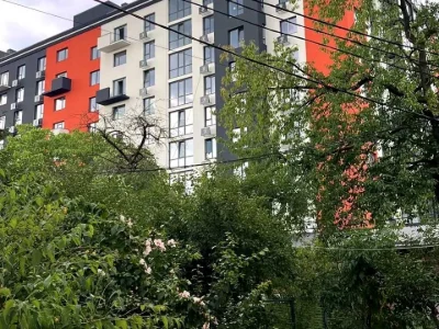 Квартира. Івано-Франківськ, Степана Бандери вул., (Будинок 1
