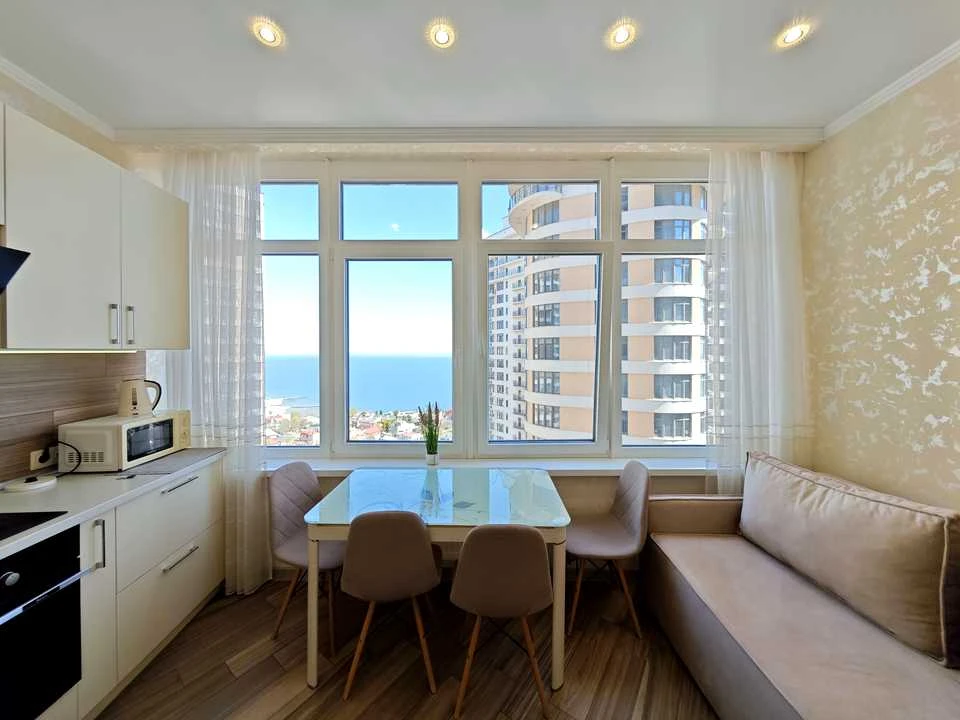 Apartment. Odesa, Valeria Samofalova St. (Kamanina), 16a/