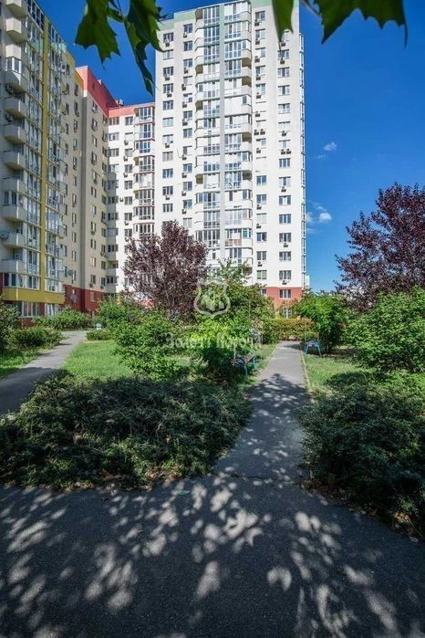 Apartment, 1 room. Good condition. Residential complex Sadovy. Rachinsky, 25, Myki