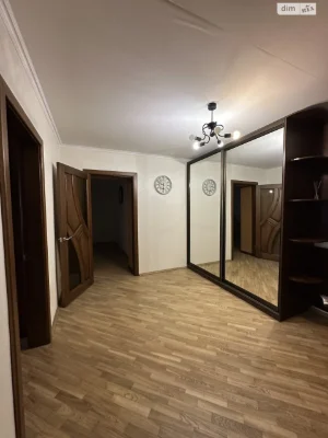 Продаж Квартира Зарічний
