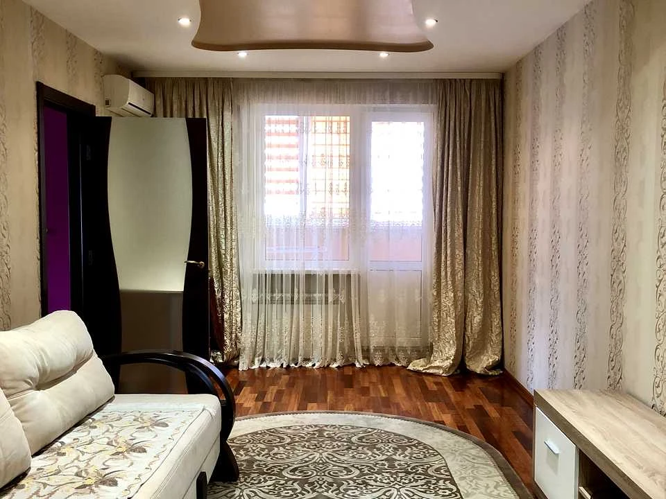 Apartment. Kyiv, Urlivska St.