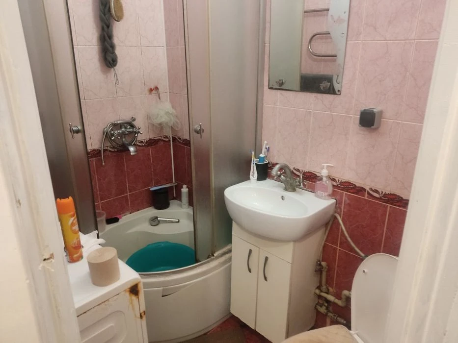 Продам 1 квартиру вул.Івана Сірка