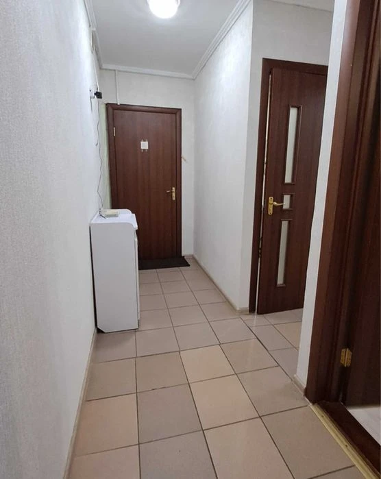 Продам 2 кімнатну квартиру пр Правди  вул Калинова