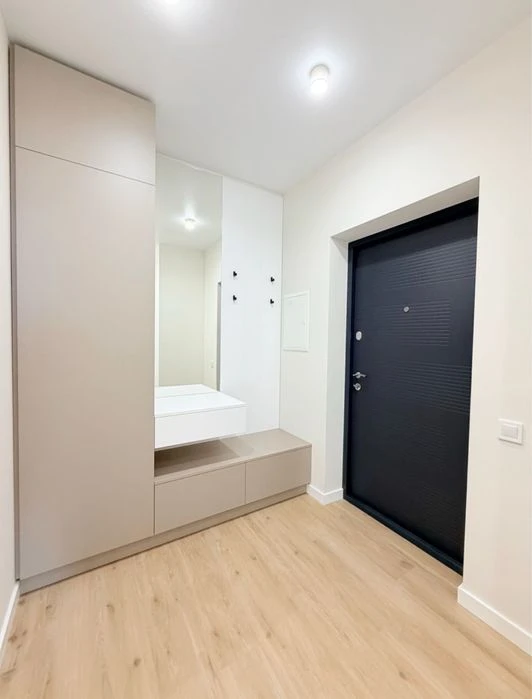 Продаж 2 кім к-ри, вул. Трускавецька, 163 тис дол США