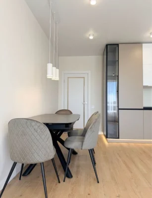 Продаж 2 кім к-ри, вул. Трускавецька, 163 тис дол США