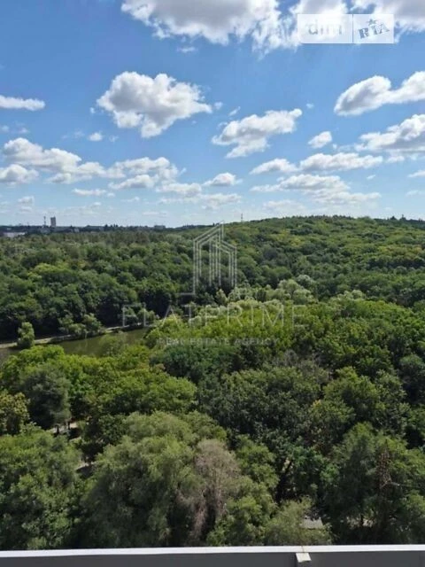 Sale of 2-room apartment 77.8 sq. m. on Holosiivskyi Avenue 78/2 •
