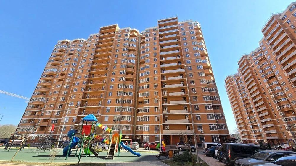 Редкая продажа! ЖК "Реал-Парк"  Продам 3-х комнатную квартир