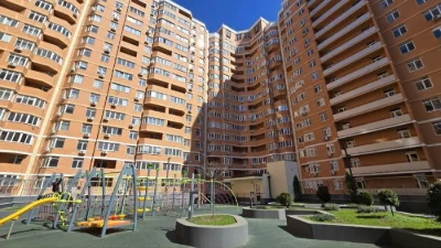 Редкая продажа! ЖК "Реал-Парк"  Продам 3-х комнатную квартир